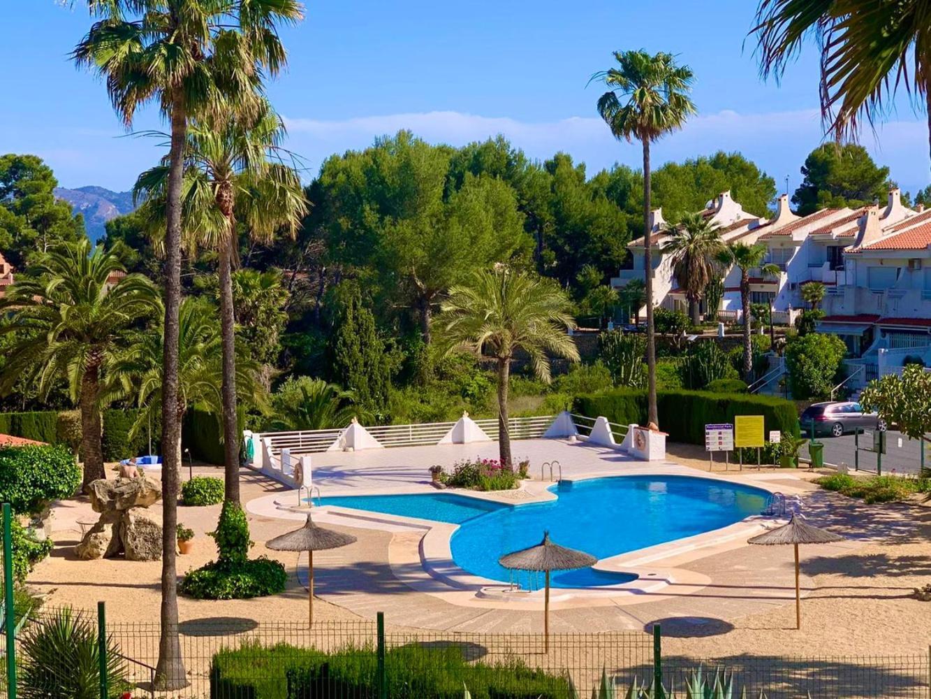 Casa Joanna With Swimming Pool Apartamento L'Alfas del Pi Exterior foto